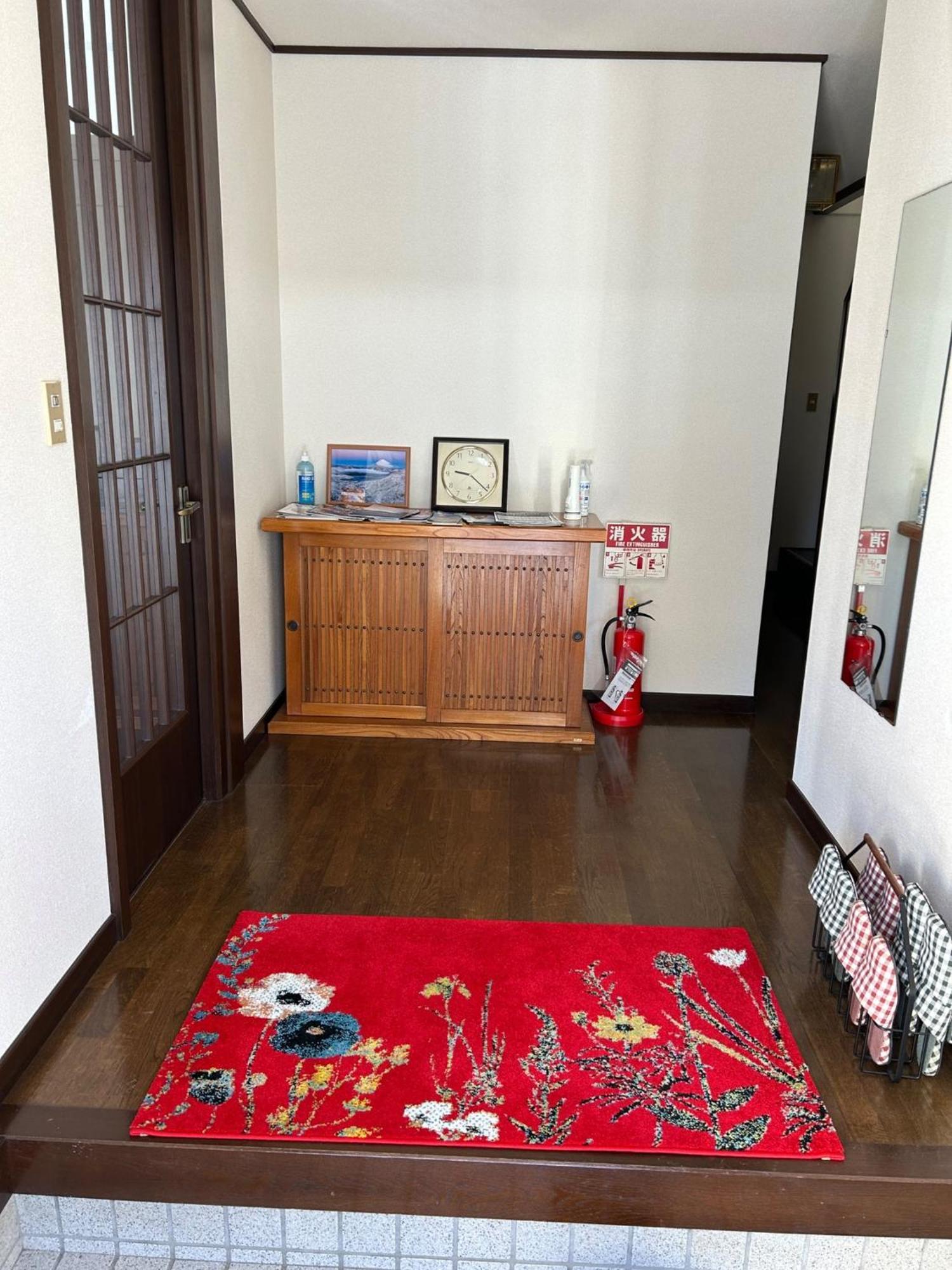Guest House Fuji No Yado Akebono Building A - Vacation Stay 74316V Fujiyoshida Bagian luar foto